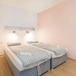 Apartmán Minimalist Styled Tiny Ap @new York Cafe, Budapešť