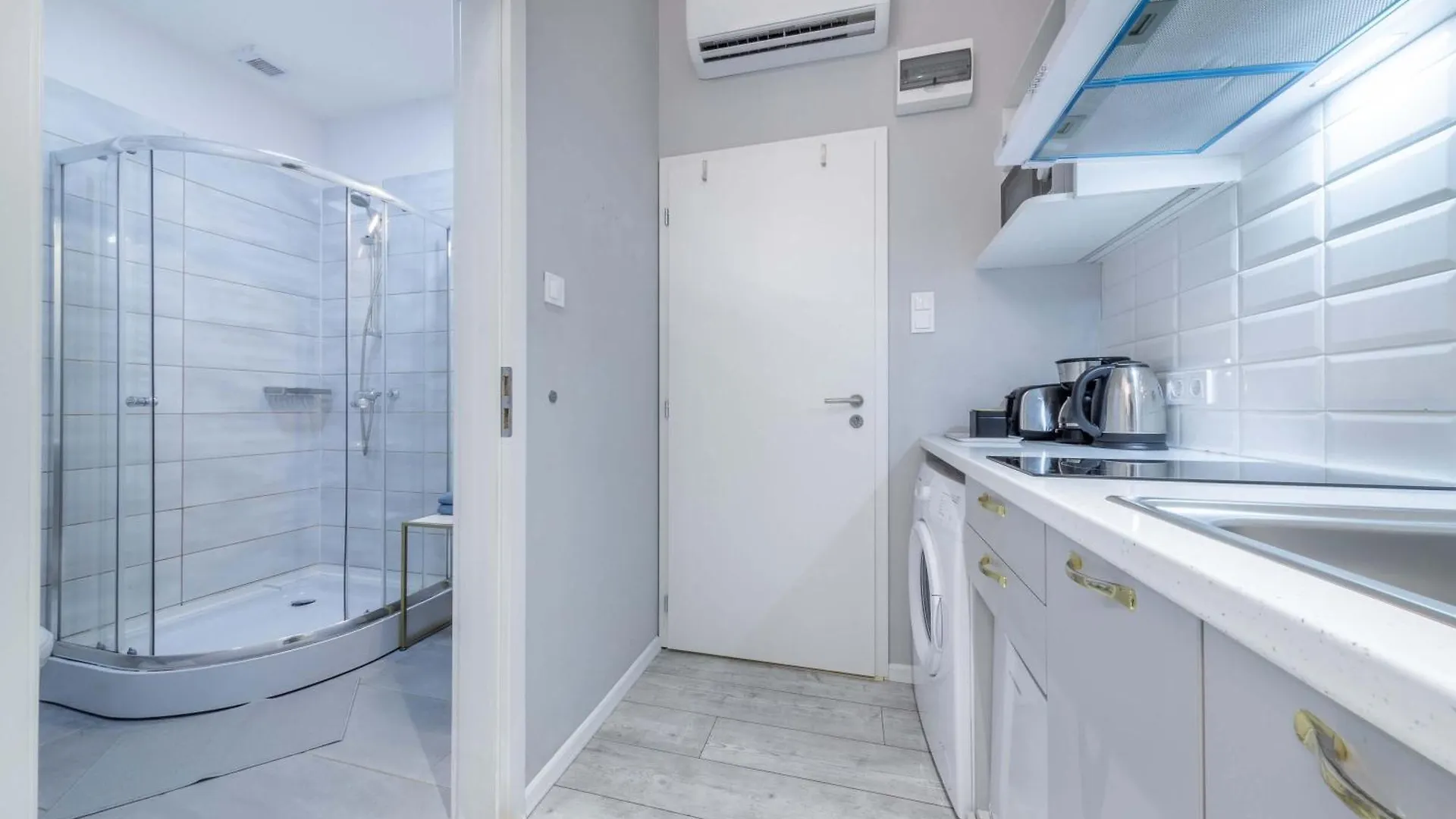 Js Modern Downtown Studios-Self Check-In Βουδαπέστη